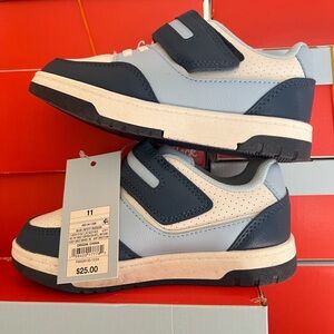 Cat & Jack Kids' Navy and White Sneakers Size 11